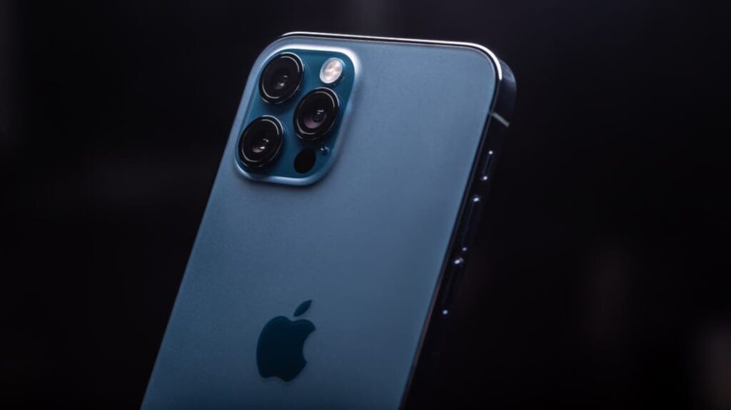iphone 13 pro max oman